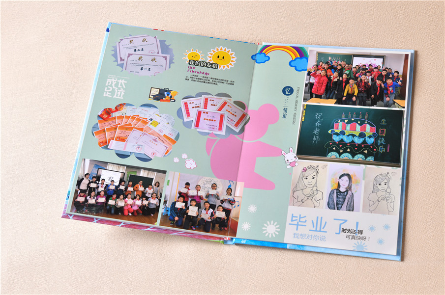 制作畢業(yè)紀(jì)念冊(cè)還需選擇專業(yè)的畢業(yè)紀(jì)念冊(cè)設(shè)計(jì)公司