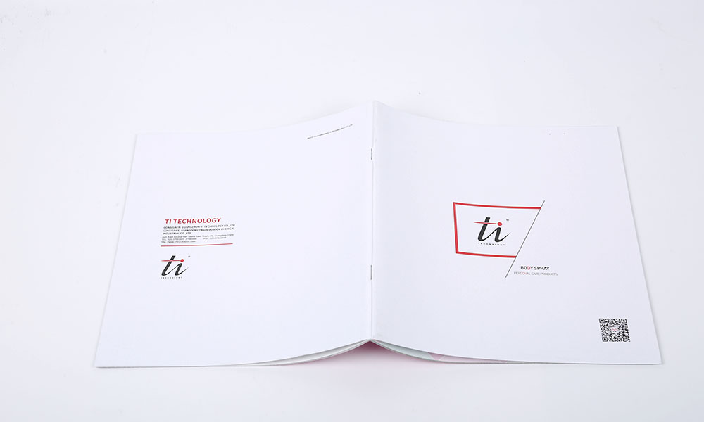 集團(tuán)畫冊字體如何？