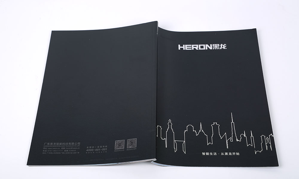 專業(yè)畫(huà)冊(cè)設(shè)計(jì)制作多大合適？