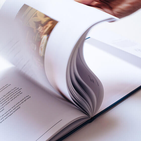 公司制作一本紀(jì)念相冊(cè)多少錢一頁